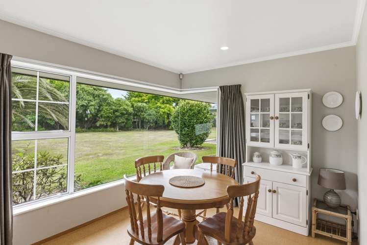 4 Lakewood Grove Levin_2