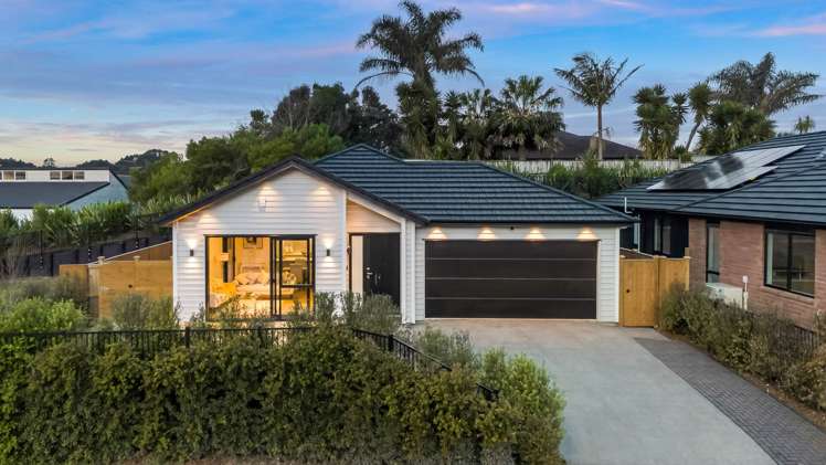 69 & 71 Rongoa Maori Way Pukekohe_38