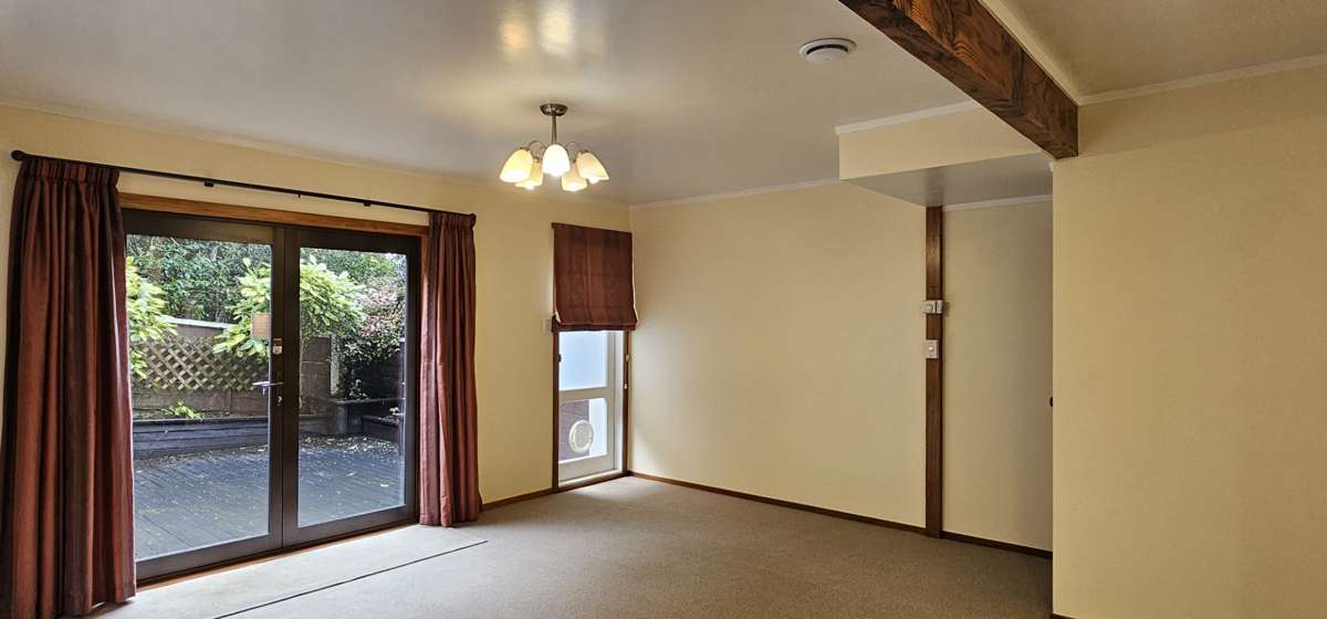 Comfortable Two-Storey Townhouse in Central Johnsonville 4
