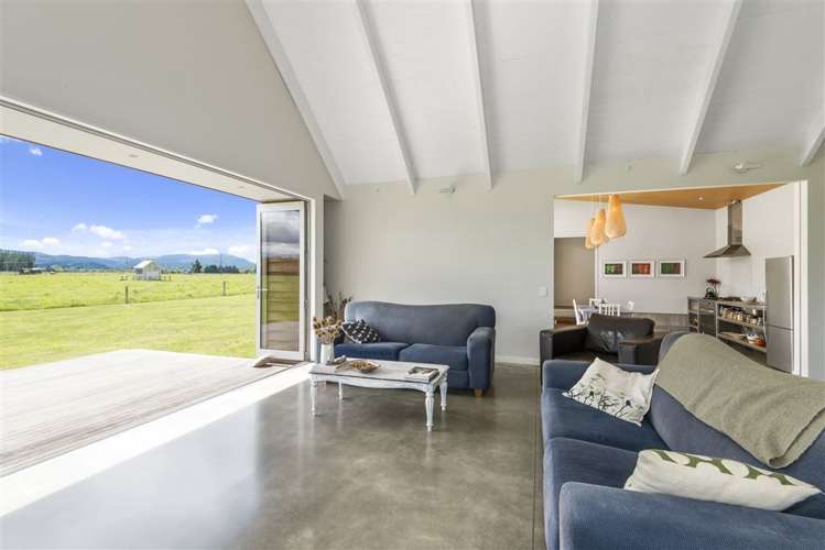 31 Riverside Road Okuku_5