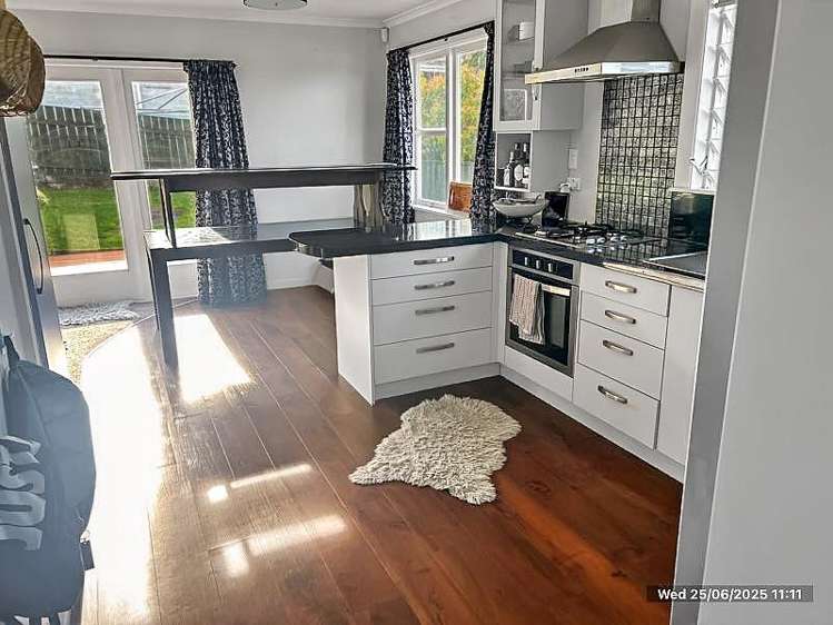 15 Kitchener Street Masterton_4