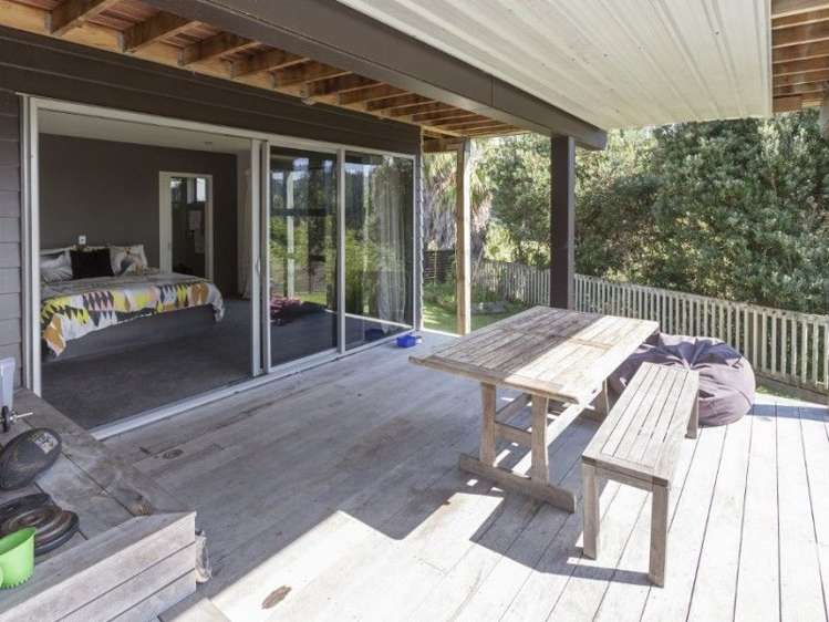 125 Chevron Crescent Whangamata_6