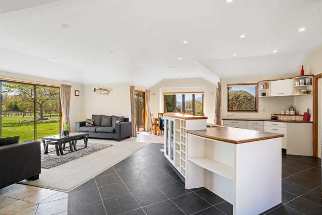 36 Ruru Lane Wanaka_3