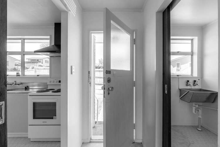 12 Rangataua Street Welcome Bay_13