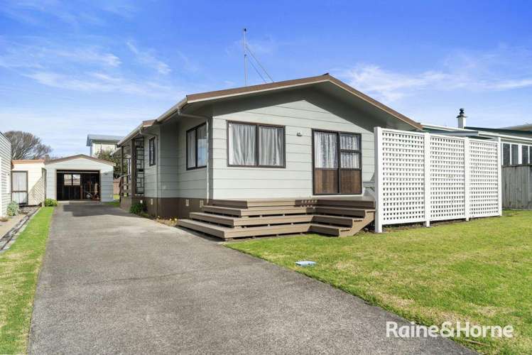 11 Brighton Road Waihi Beach_1