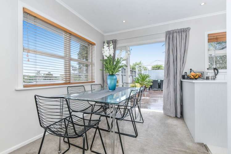 36 Angelo Avenue Howick_7