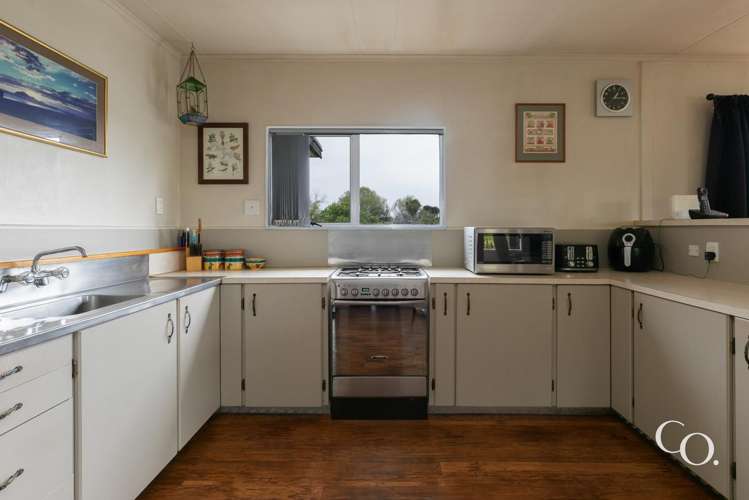 19 Gillies Crescent Waimarama_6