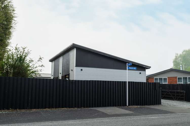 5 Fraser Crescent_0