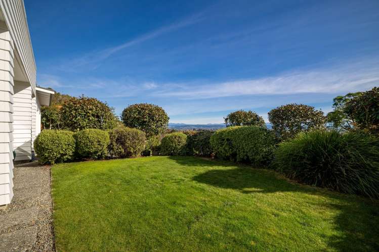 24 Hillplough Heights Richmond_26