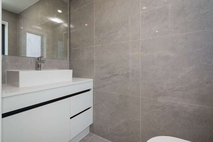 E/206 Archers Road Glenfield_13