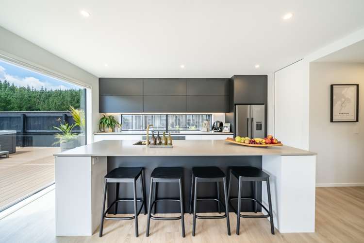 15 Weatherdeck Close Whitby_15