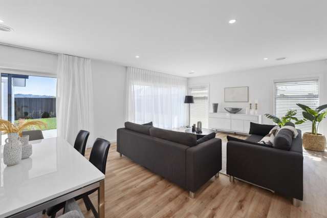 3 Saddleback Drive Richmond Heights_3