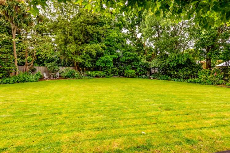 90a High Street Southbridge_21