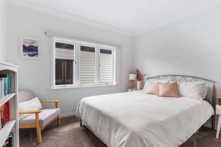 38 Tamatea Avenue Point England_13