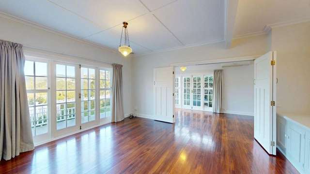 43 Trelissick Crescent 1318_1