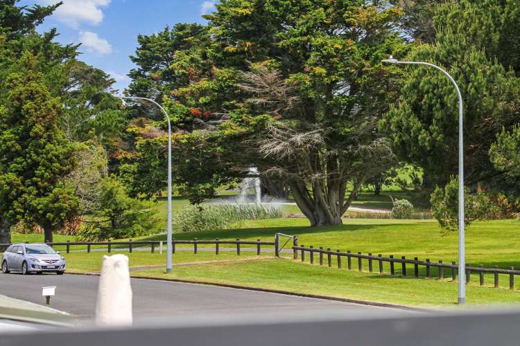 3 Stella Drive Clarks Beach_21