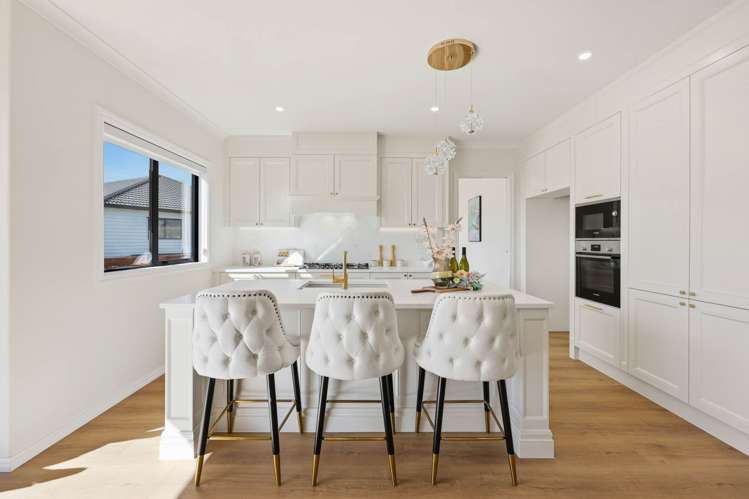 17 Ballyalton Crescent Flat Bush_34