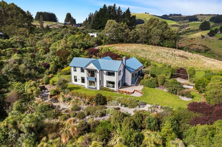 10 Glenfinlass Street Company Bay_32