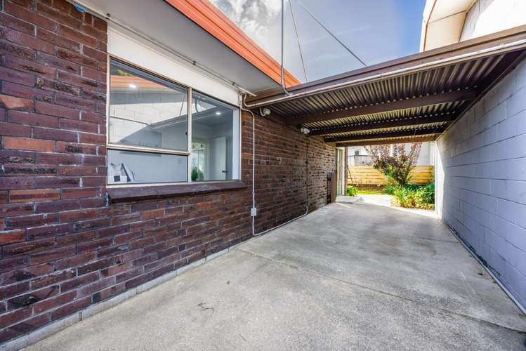 2/29 Trentham Road Papakura_11