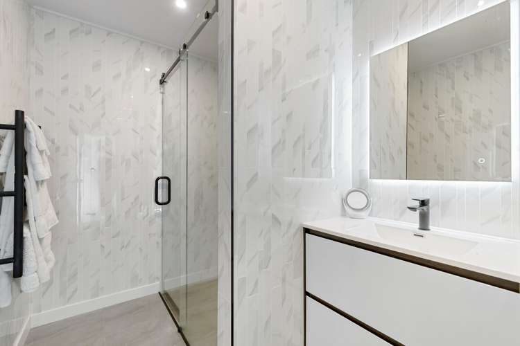 3 Panorama Place Queenstown_24