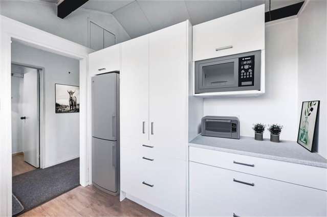 42 Whiting Crescent Greenmeadows_1