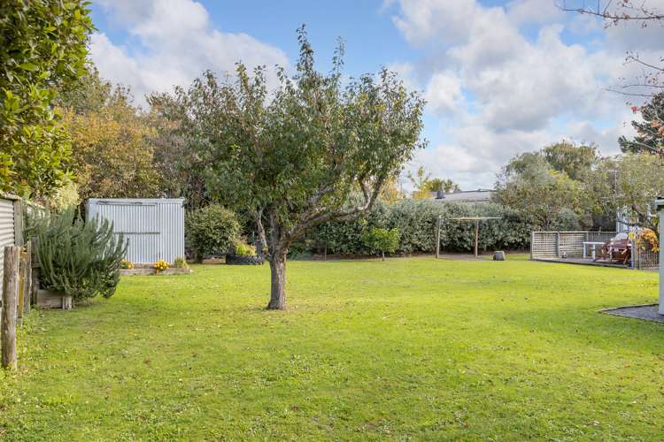 455 High Street South Carterton_8