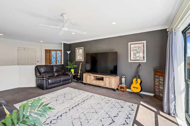 2/11 Pat O' Connor Place Manurewa_4
