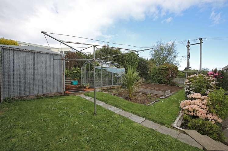 1 Milton Street Riverton_19