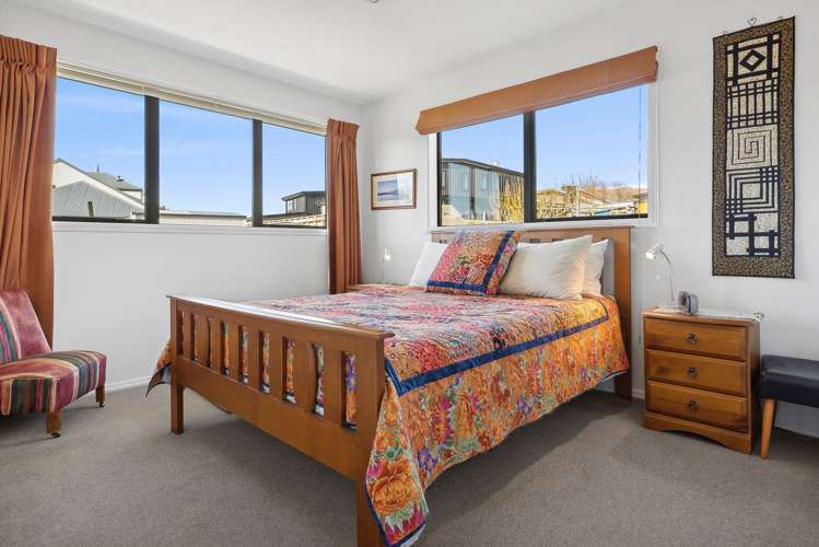 29 Kelliher Drive Wanaka_10