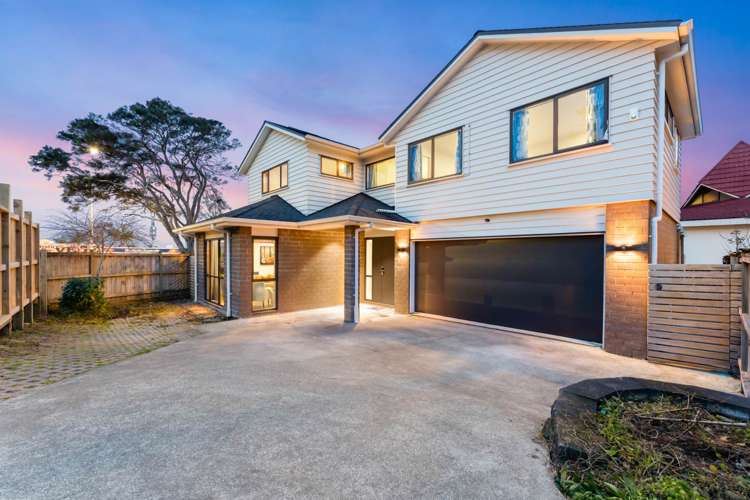 39 Bordeaux Parade Te Atatu South_22