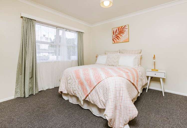49 Myers Road Manurewa East_7