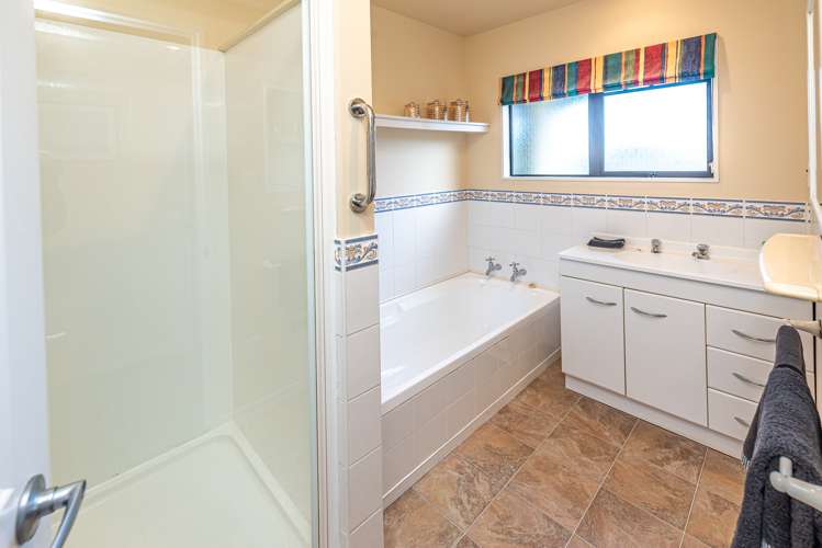 102e Peakes Road Springvale_15