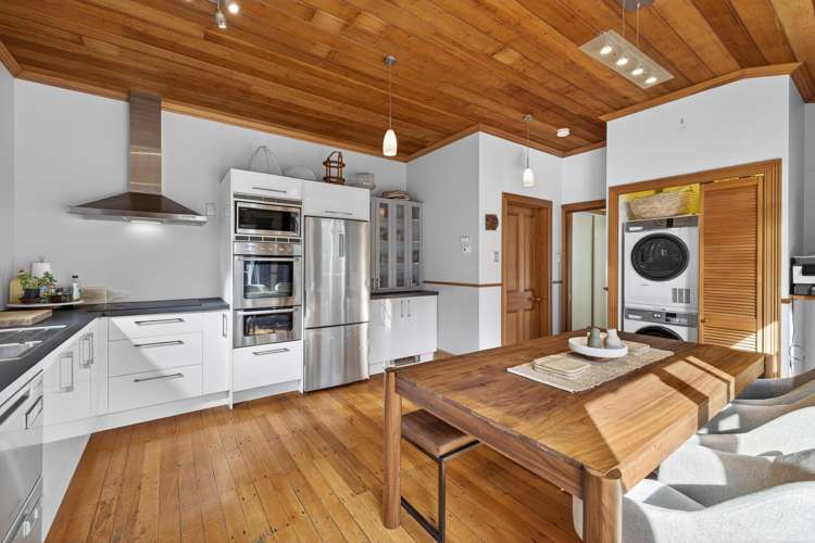 18 Godley Quay Lyttelton_19