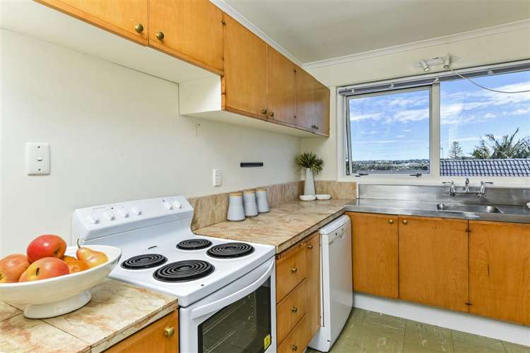 8/21 Clifton Road Hauraki_14