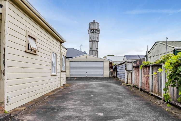 49 Collins Street Hawera_25