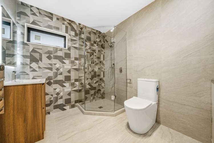 7 Miriam Corban Heights Henderson_11