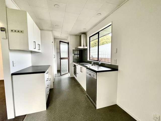 1/162 Universal Drive Henderson_4