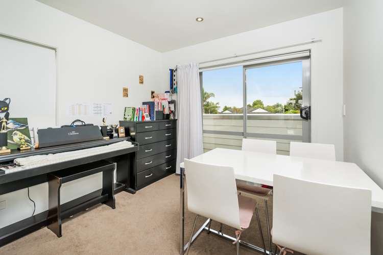 E10/71 Spencer Road Oteha_9