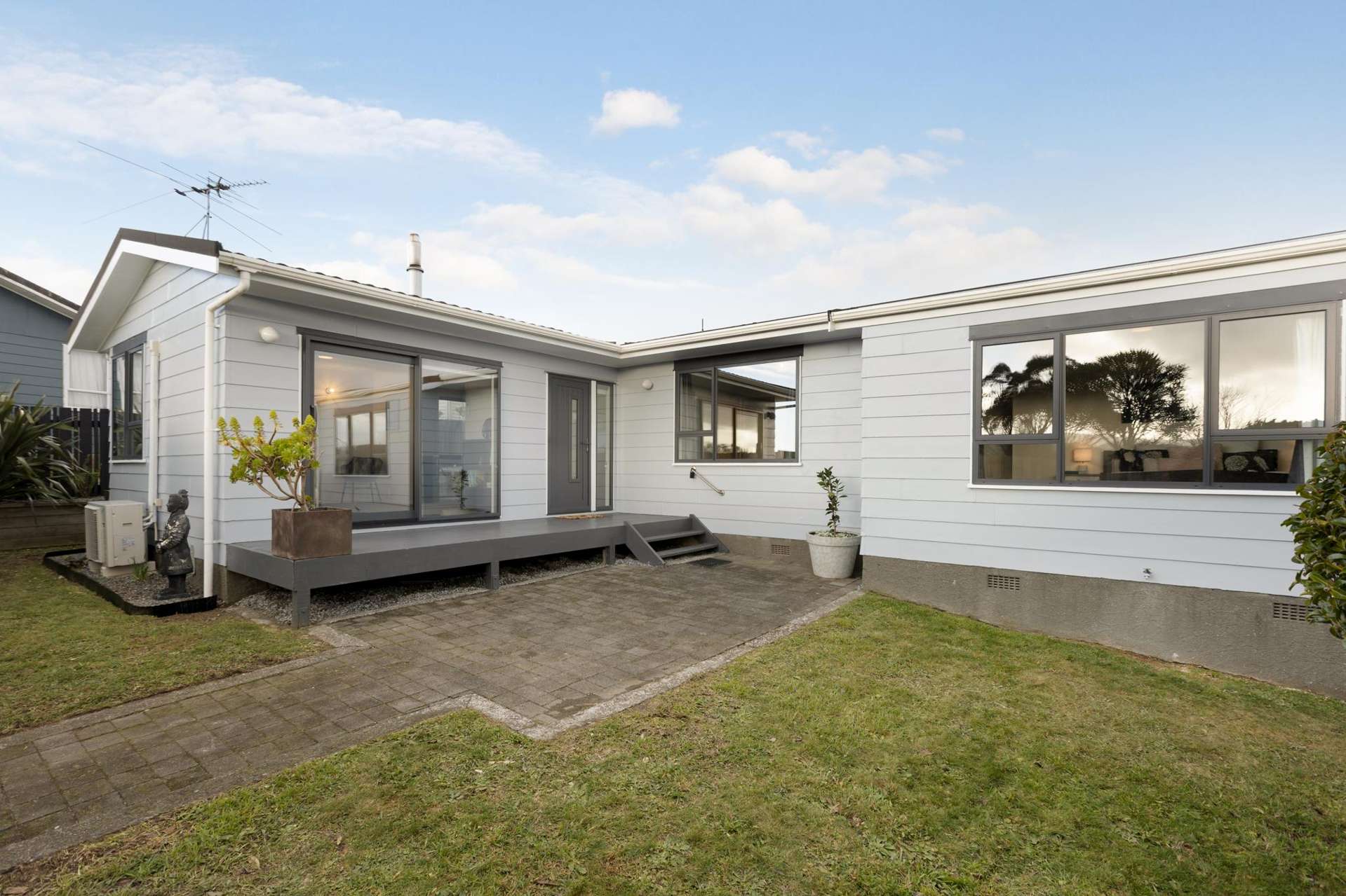 160 Mark Avenue Grenada Village_0