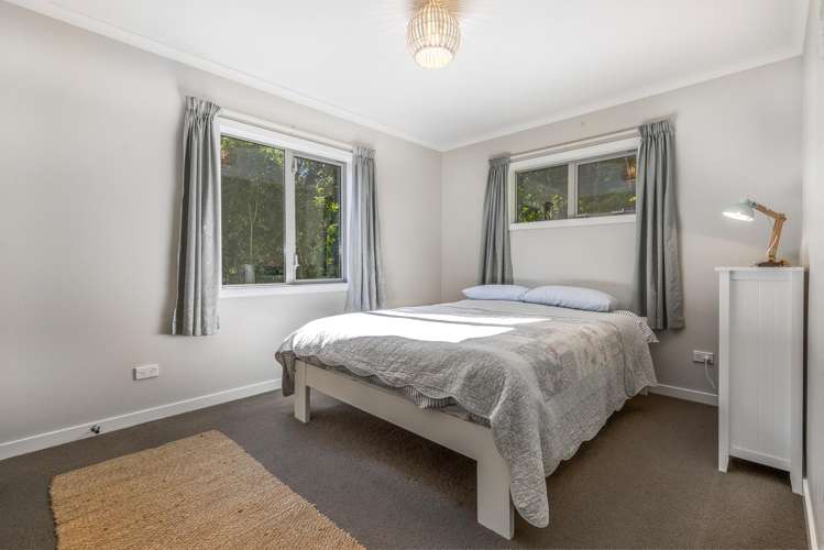 19 Kakariki Grove Waikanae_16