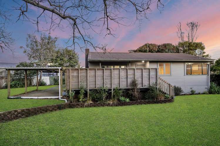 34 Edwards Avenue Henderson_16