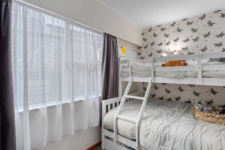7 Hawtrey Terrace Johnsonville_13