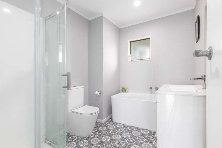 6a Beach Road Titahi Bay_15