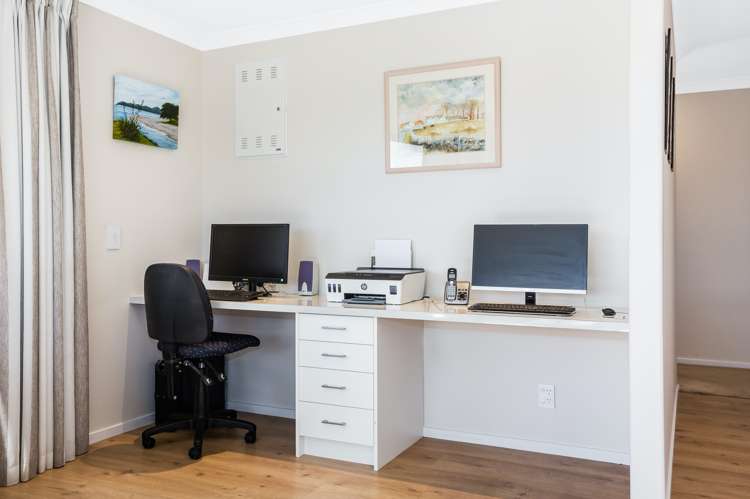 1 Grace Cove Aotea_15