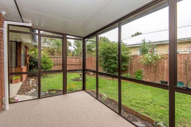 2/35 Division Street Riccarton_2