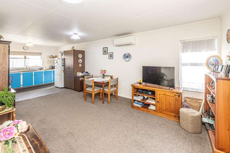 2/12 Niblett Street Whanganui Central_7