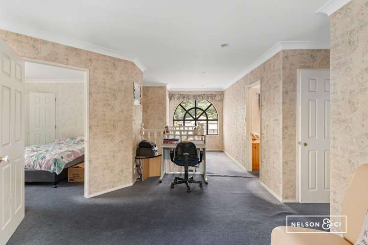 10 Silkwood Grove Totara Heights_11