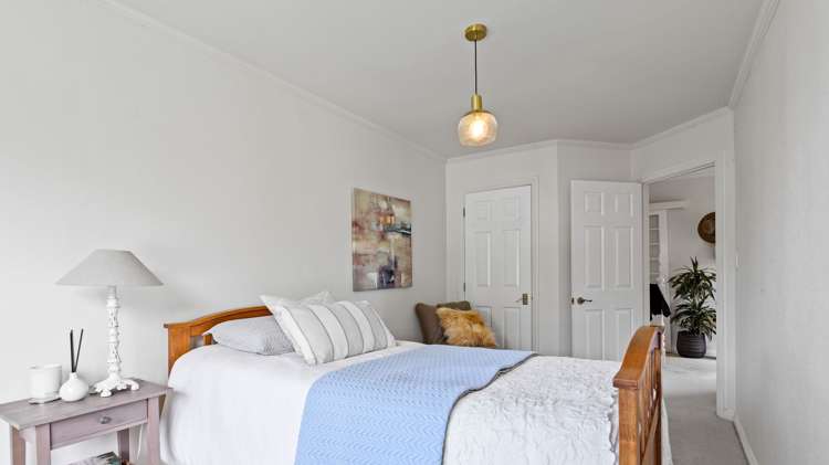 20 Sunset Street Hilltop_11