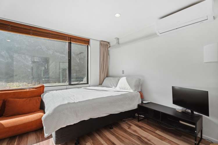 42/159 Gorge Road Queenstown_7