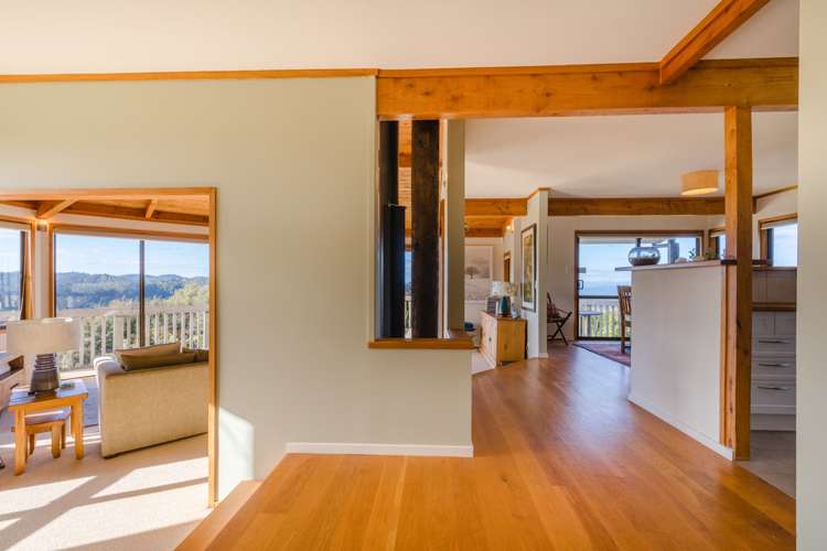 627 Huia Road Parau_9